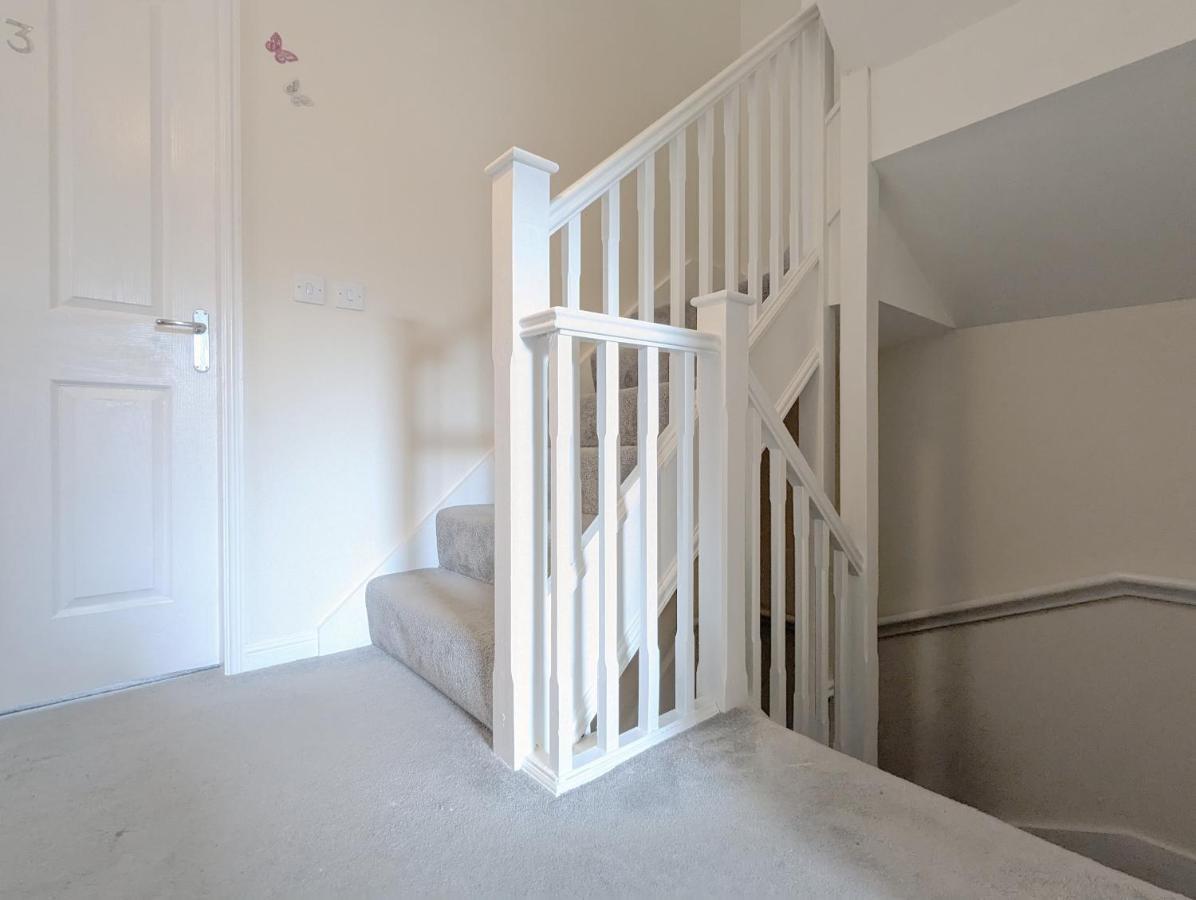 Guest Rooms Near City Centre & Dock Free Parking Liverpool Bagian luar foto